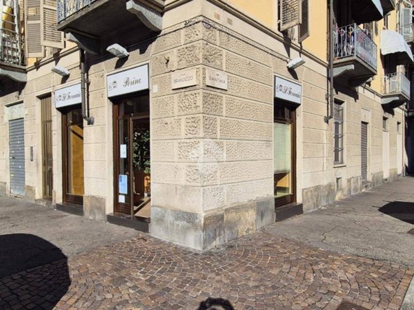 negozio in vendita a Torino in zona Barriera di Milano