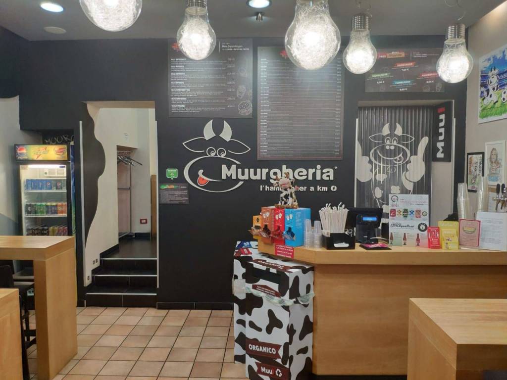 negozio in vendita a Torino in zona San Salvario