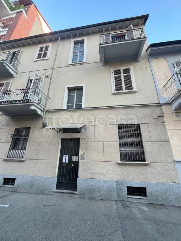 appartamento in vendita a Torino in zona Parella