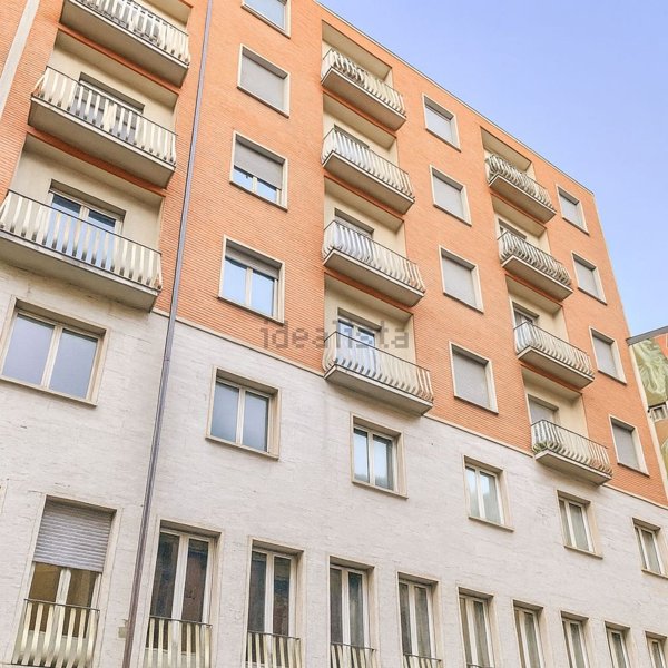 locale di sgombero in vendita a Torino