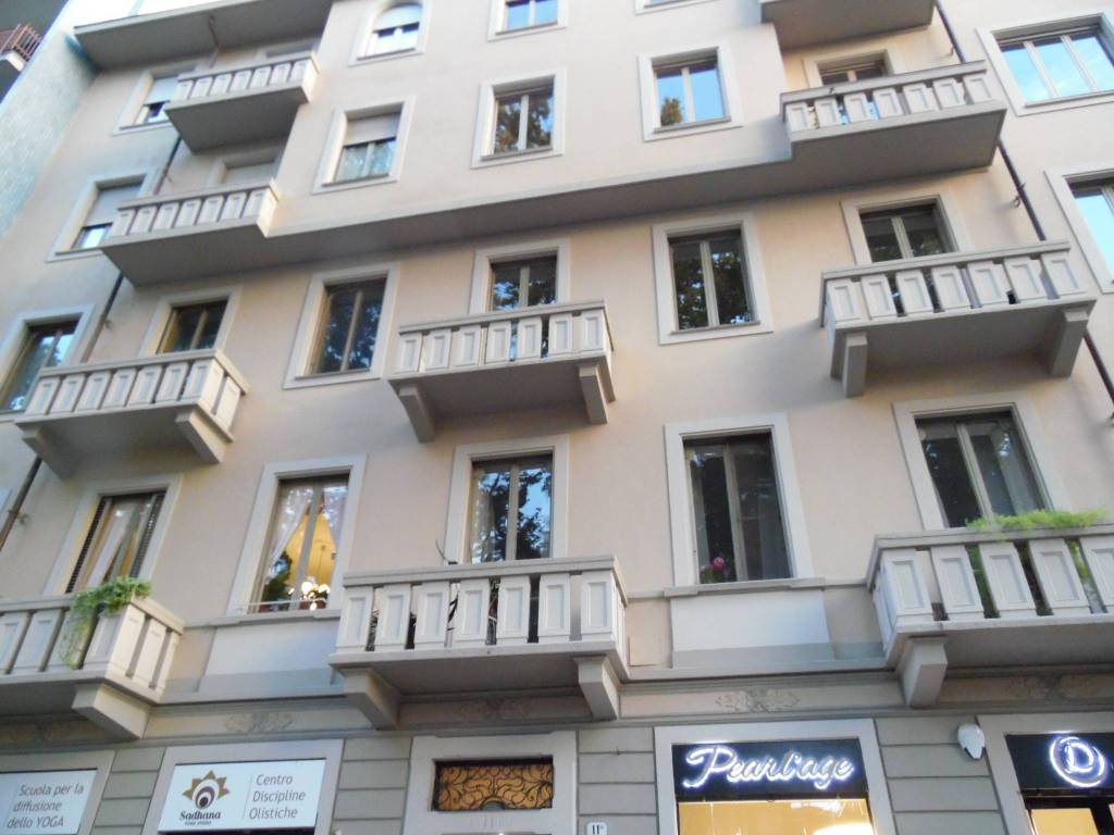 appartamento in vendita a Torino in zona Cit Turin