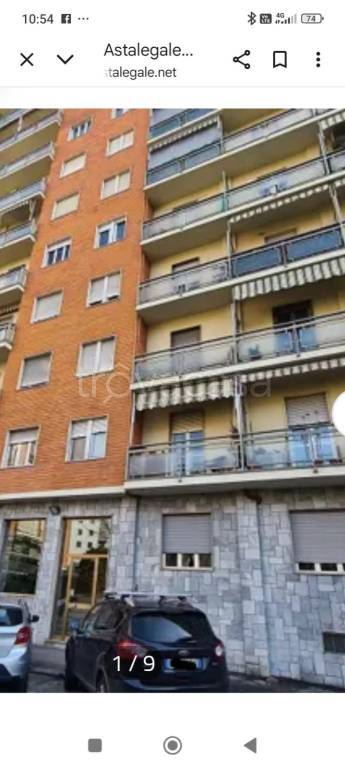 appartamento in vendita a Torino in zona Borgata Vittoria