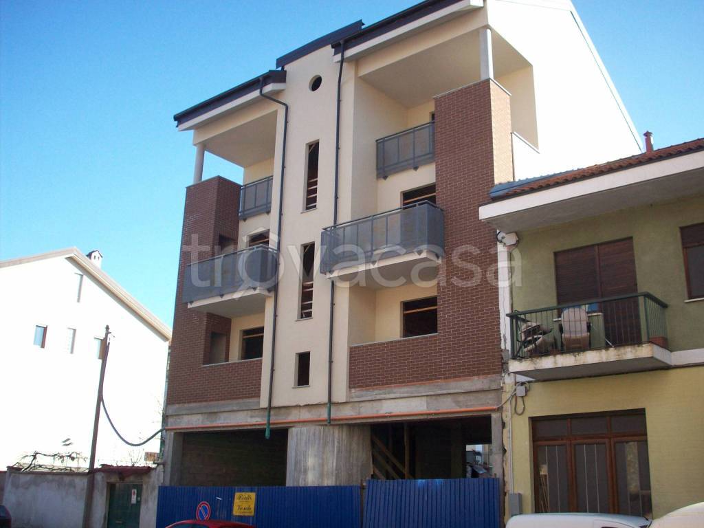 attico in vendita a Torino in zona Regio Parco