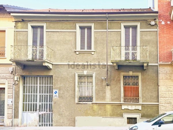 casa indipendente in vendita a Torino in zona Barriera di Milano