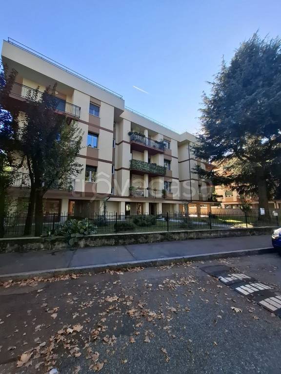 appartamento in vendita a Torino in zona Parella