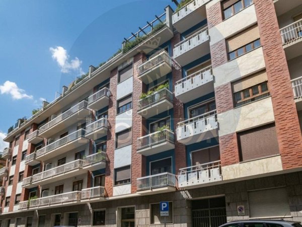 appartamento in vendita a Torino in zona San Salvario