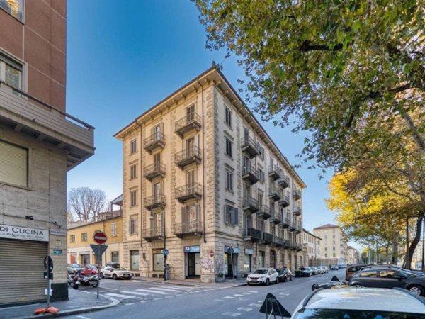 appartamento in vendita a Torino in zona Campidoglio