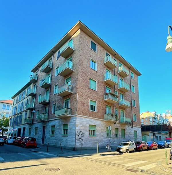 appartamento in vendita a Torino in zona Regio Parco