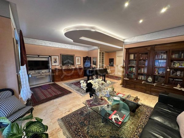 appartamento in vendita a Torino in zona Crocetta