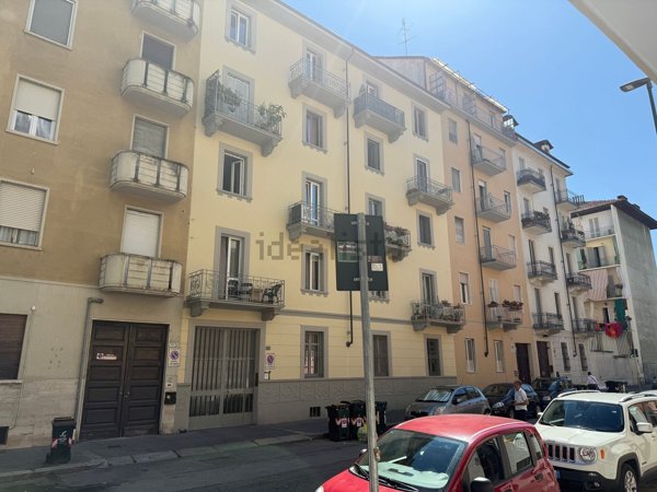 appartamento in vendita a Torino in zona Parella