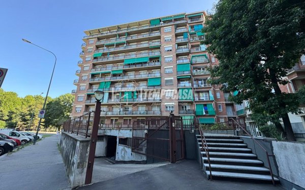 appartamento in vendita a Torino in zona Rebaudengo