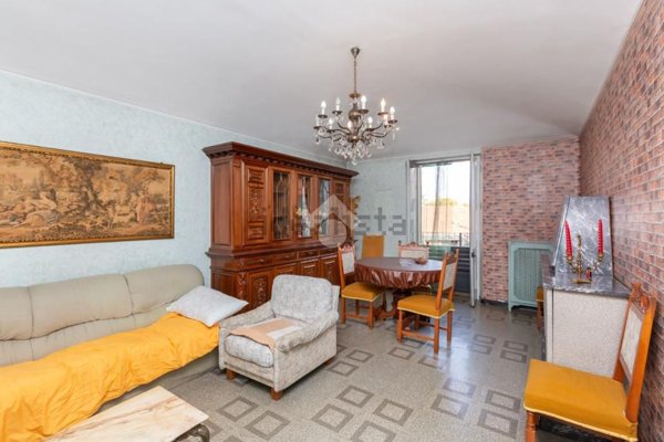 appartamento in vendita a Torino in zona Parella