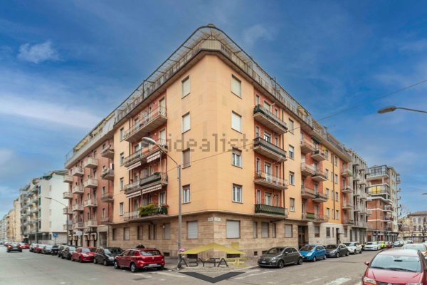 appartamento in vendita a Torino in zona Santa Rita