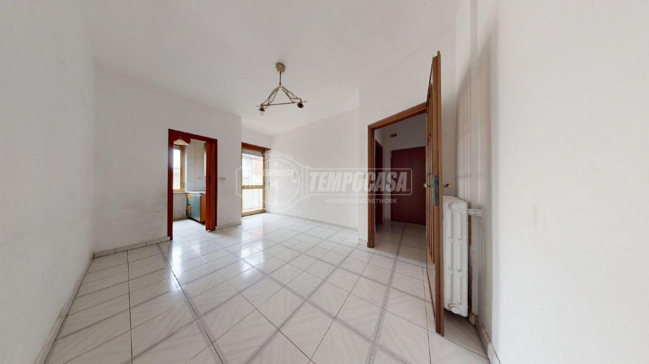 appartamento in vendita a Torino in zona Borgata Vittoria