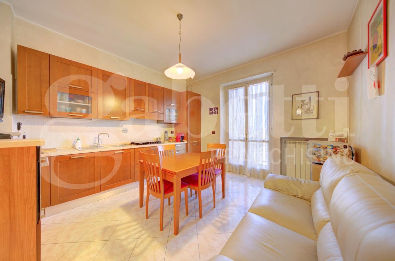 appartamento in vendita a Torino in zona Lucento