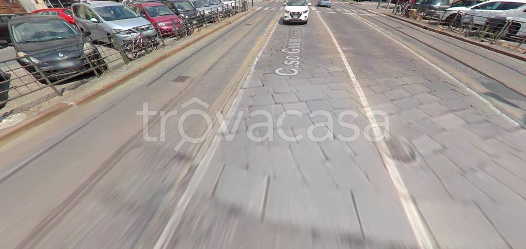 appartamento in vendita a Torino in zona Aurora