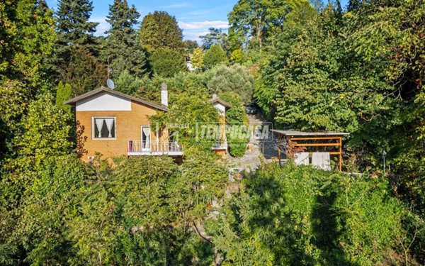 casa indipendente in vendita a Torino in zona Sassi