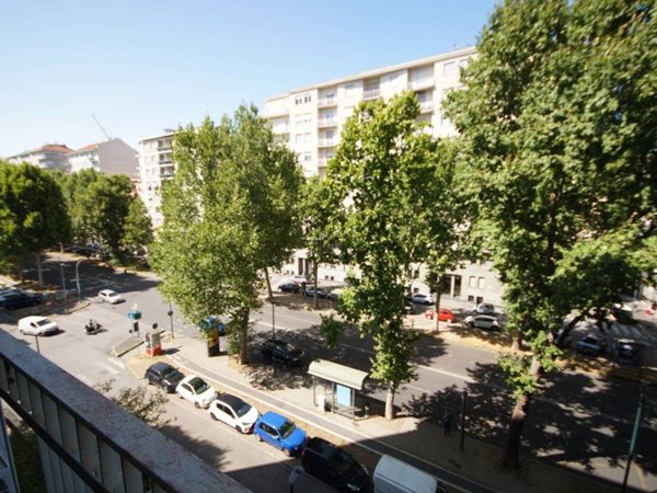 appartamento in vendita a Torino in zona Borgo San Paolo