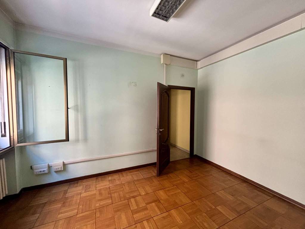 appartamento in vendita a Torino in zona Lingotto