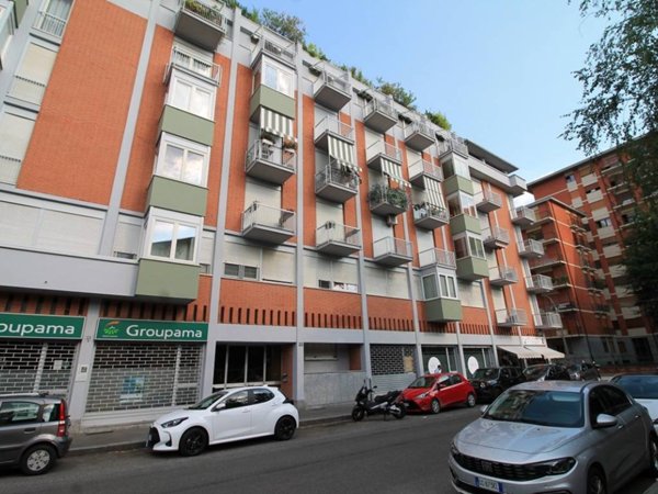 appartamento in vendita a Torino in zona Parella