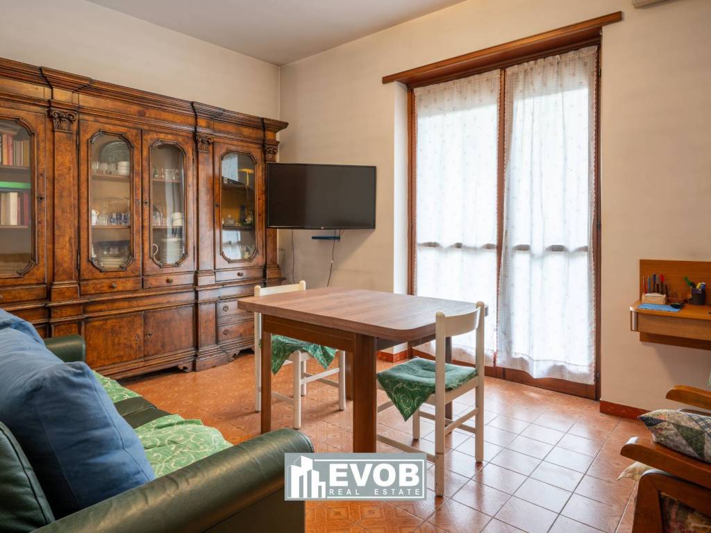 appartamento in vendita a Torino in zona Santa Rita