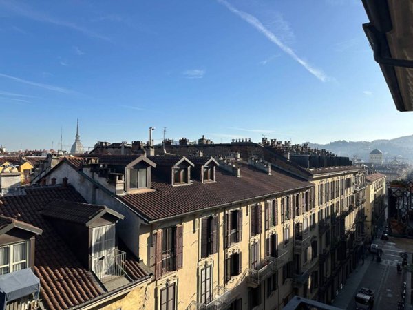 appartamento in vendita a Torino in zona Centro Storico