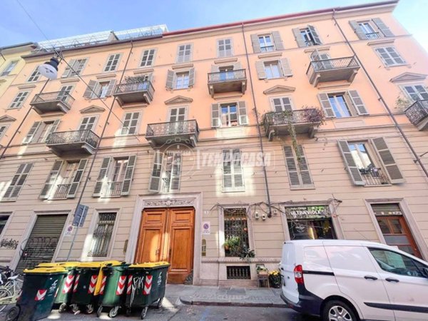 appartamento in vendita a Torino in zona Crocetta