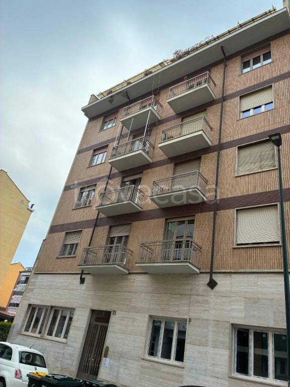 appartamento in vendita a Torino in zona Borgo San Paolo