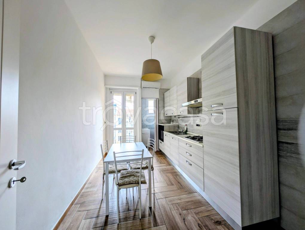 appartamento in vendita a Torino in zona Parella