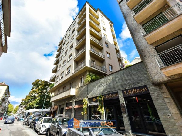 negozio in vendita a Torino in zona Crocetta