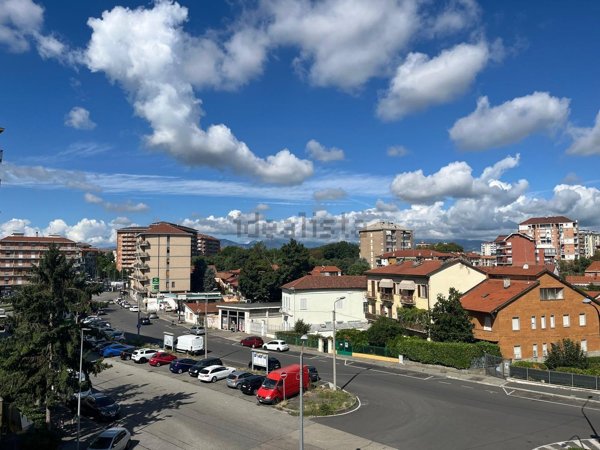 appartamento in vendita a Torino in zona Lucento