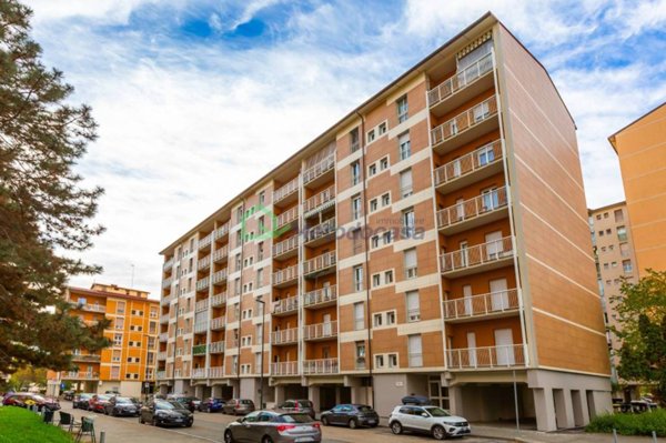 appartamento in vendita a Torino in zona Mirafiori Sud