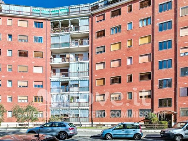 appartamento in vendita a Torino in zona Falchera