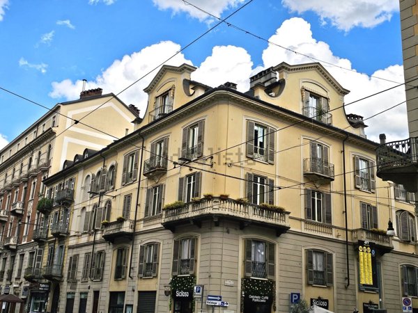 appartamento in vendita a Torino in zona San Salvario