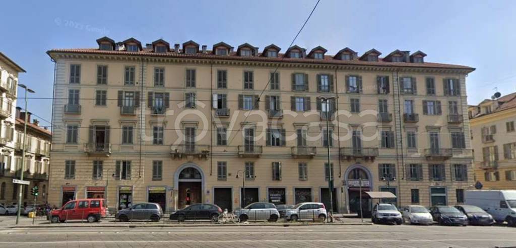 appartamento in vendita a Torino in zona Aurora