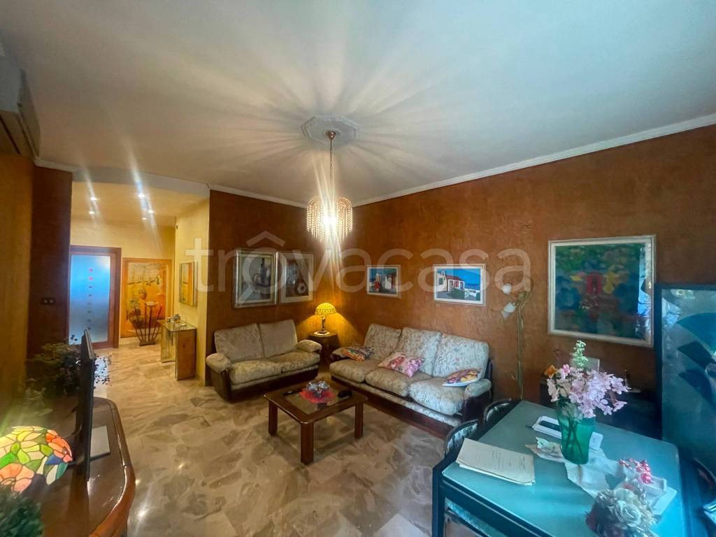 appartamento in vendita a Torino in zona Santa Rita