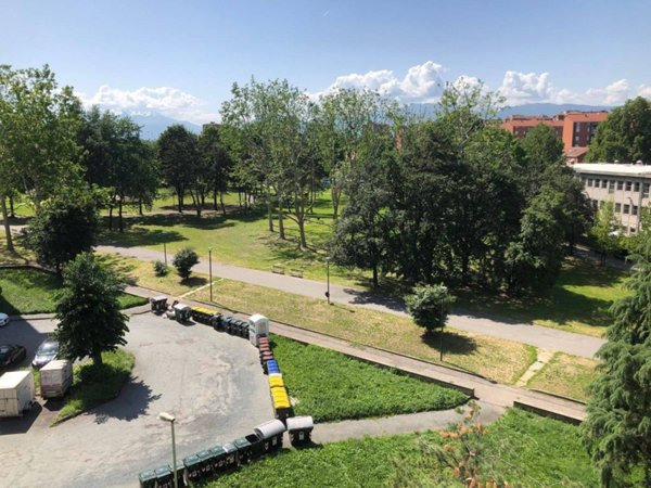 appartamento in vendita a Torino in zona Lucento
