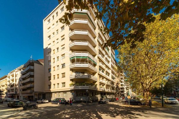 appartamento in vendita a Torino in zona Crocetta