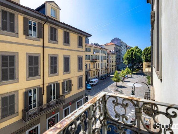 appartamento in vendita a Torino in zona Centro Storico