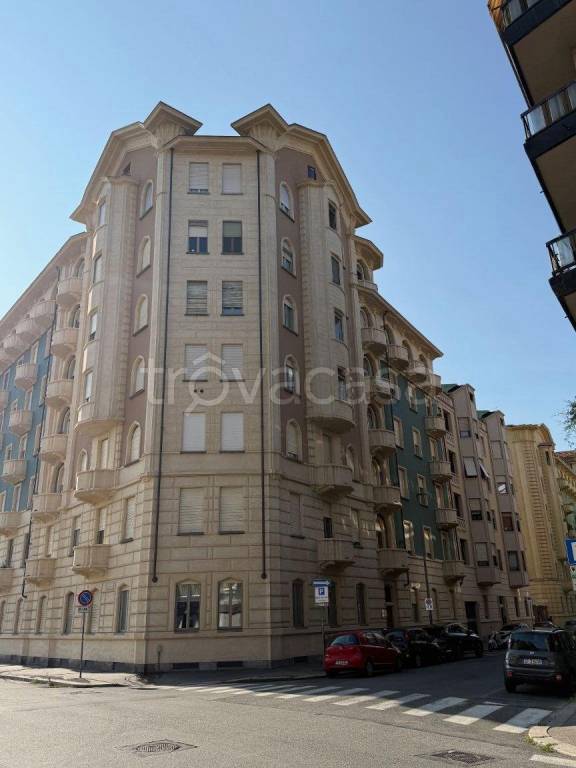 appartamento in vendita a Torino in zona Campidoglio