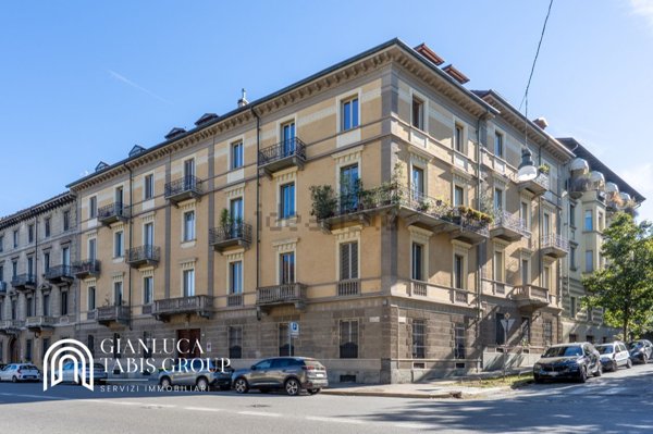 ufficio in vendita a Torino in zona Precollina