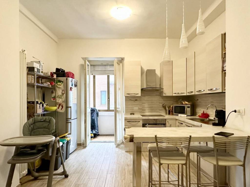 appartamento in vendita a Torino in zona Lingotto