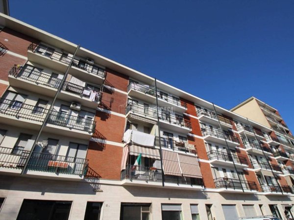 appartamento in vendita a Torino in zona Santa Rita