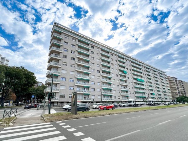 appartamento in vendita a Torino in zona Santa Rita
