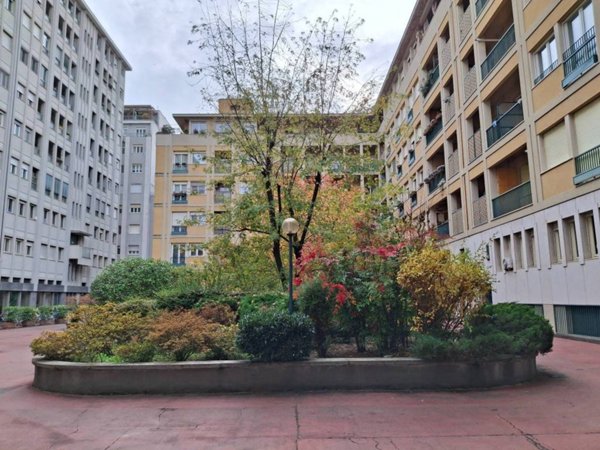 appartamento in vendita a Torino in zona San Salvario