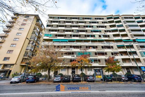 appartamento in vendita a Torino in zona Millefonti