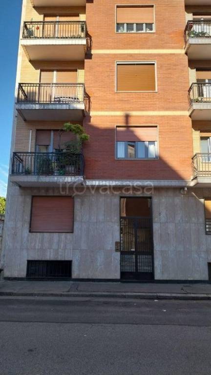 appartamento in vendita a Torino in zona Parella
