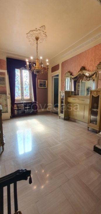 appartamento in vendita a Torino in zona Borgo San Paolo