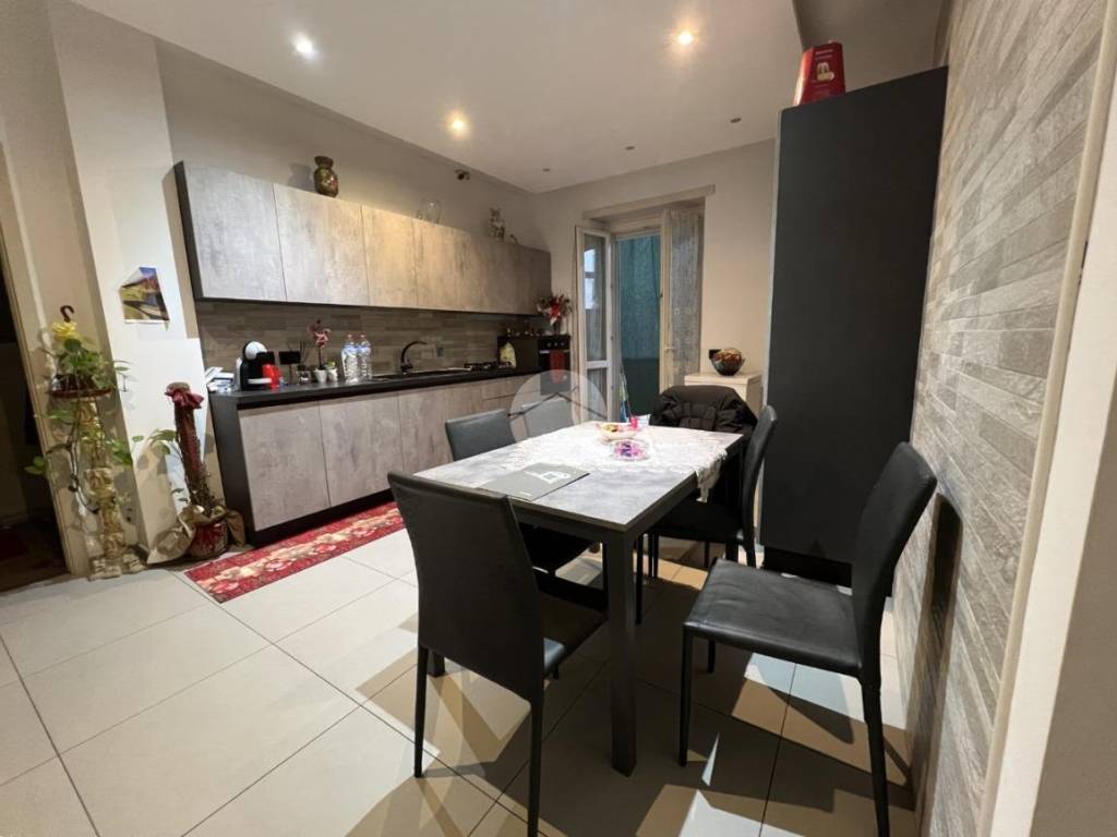 appartamento in vendita a Torino in zona Barca