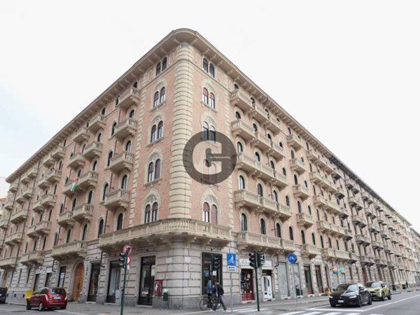 appartamento in vendita a Torino in zona Cenisia